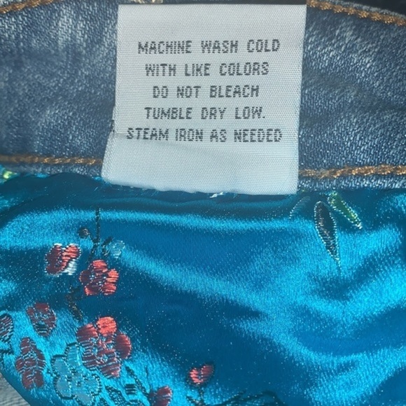 Wet Jeans Cropped Cotton and Spandex Denim Jeans Ladies Size 30 - Picture 10 of 11